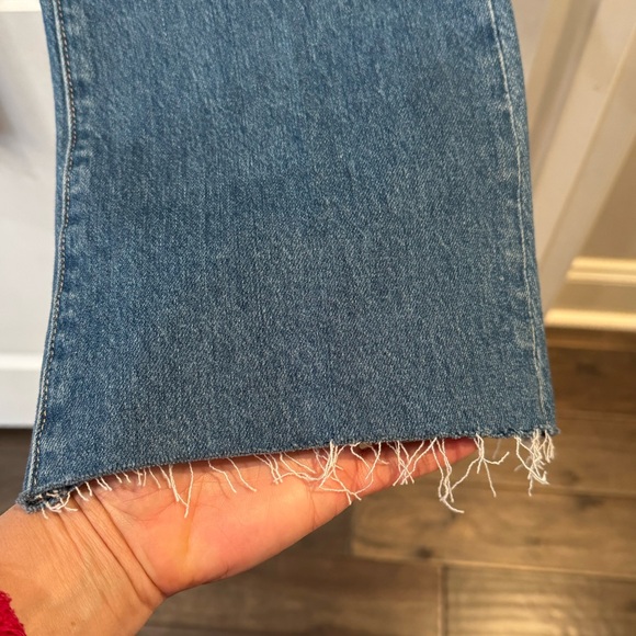 NWT | L' agence Ruth Straight Leg high rise fray hem jeans | SZ 26 | Designer - Picture 10 of 13